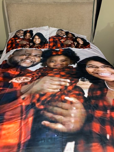 Bedspread and Pillow Case Set